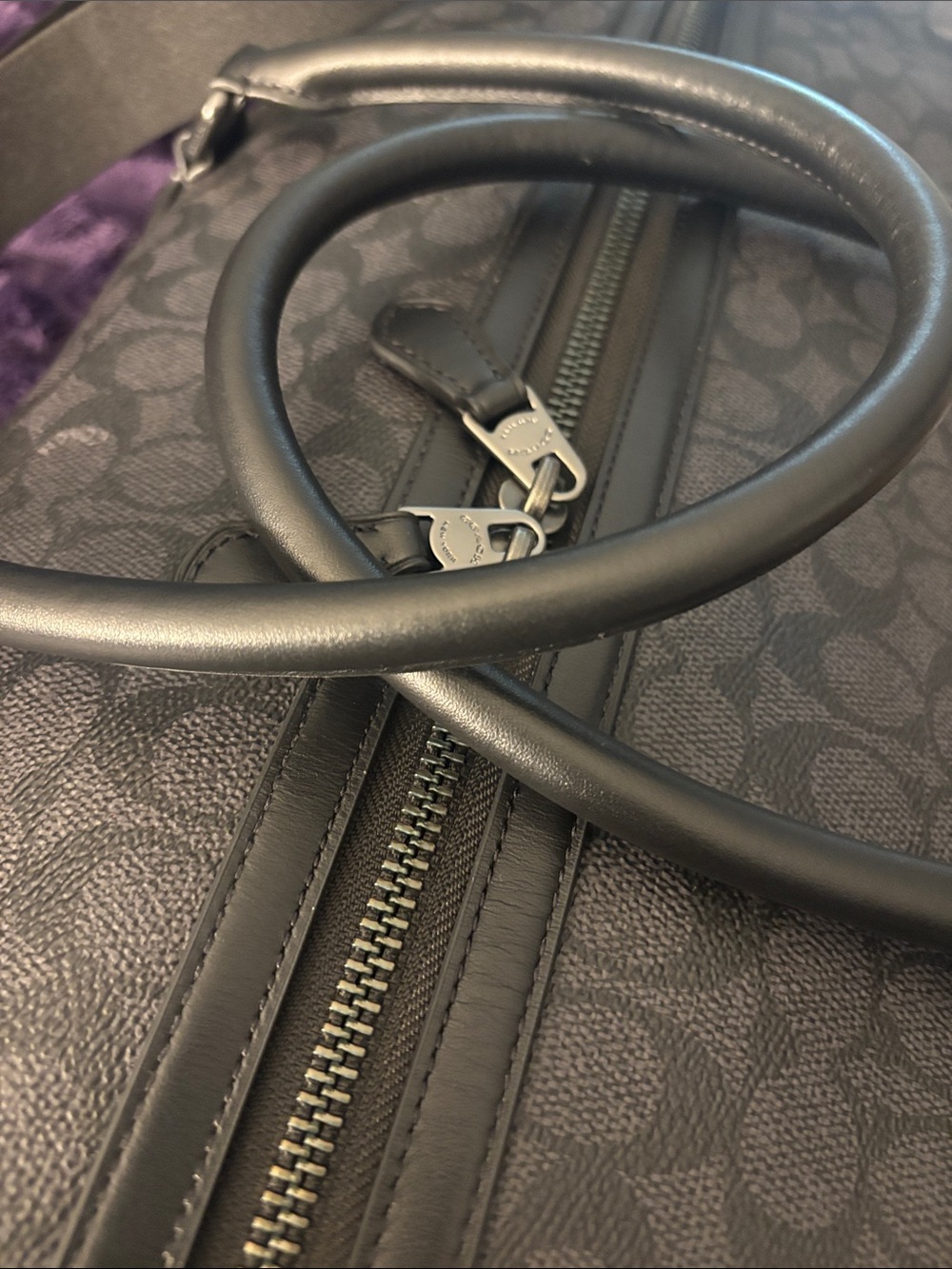 Coach Men's Black Signature Duffel Bag - Picture 4 of 8